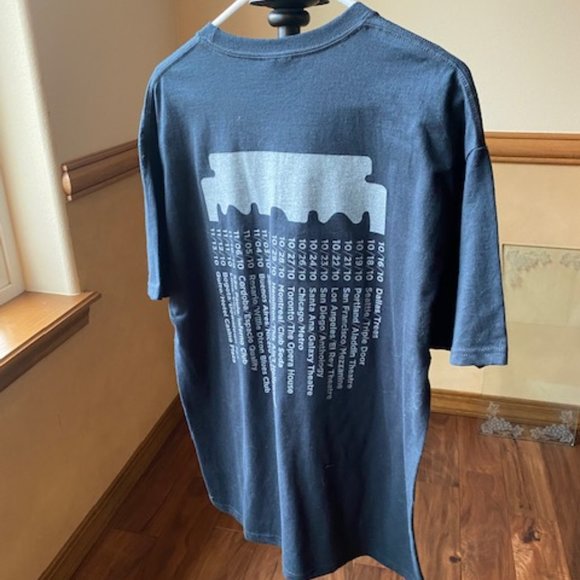 RECOIL ALAN WILDER TOUR SHIRT MENS SIZE LARGE (SIGNATURE BY A.L.) NEVER WORN - Picture 2 of 8